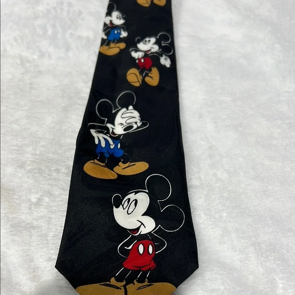 Vintage Disney Mickey Mouse Character Tie